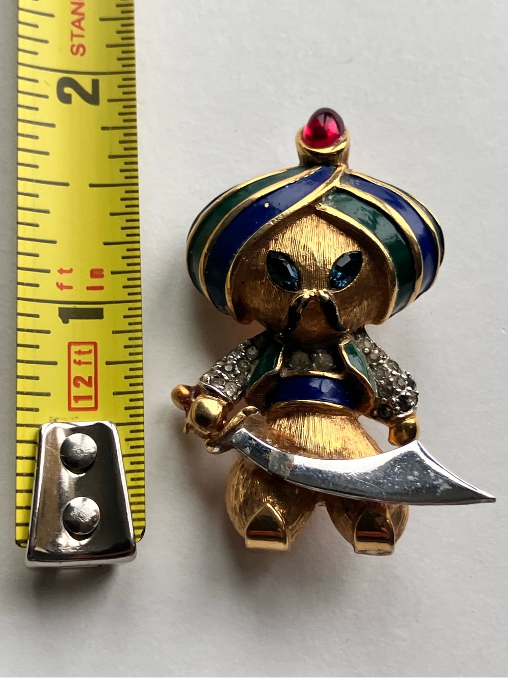 Unsigned JOMAZ Theif of Baghdad Sultan Warrior Turban Enamel Stone 2” Brooch Pin